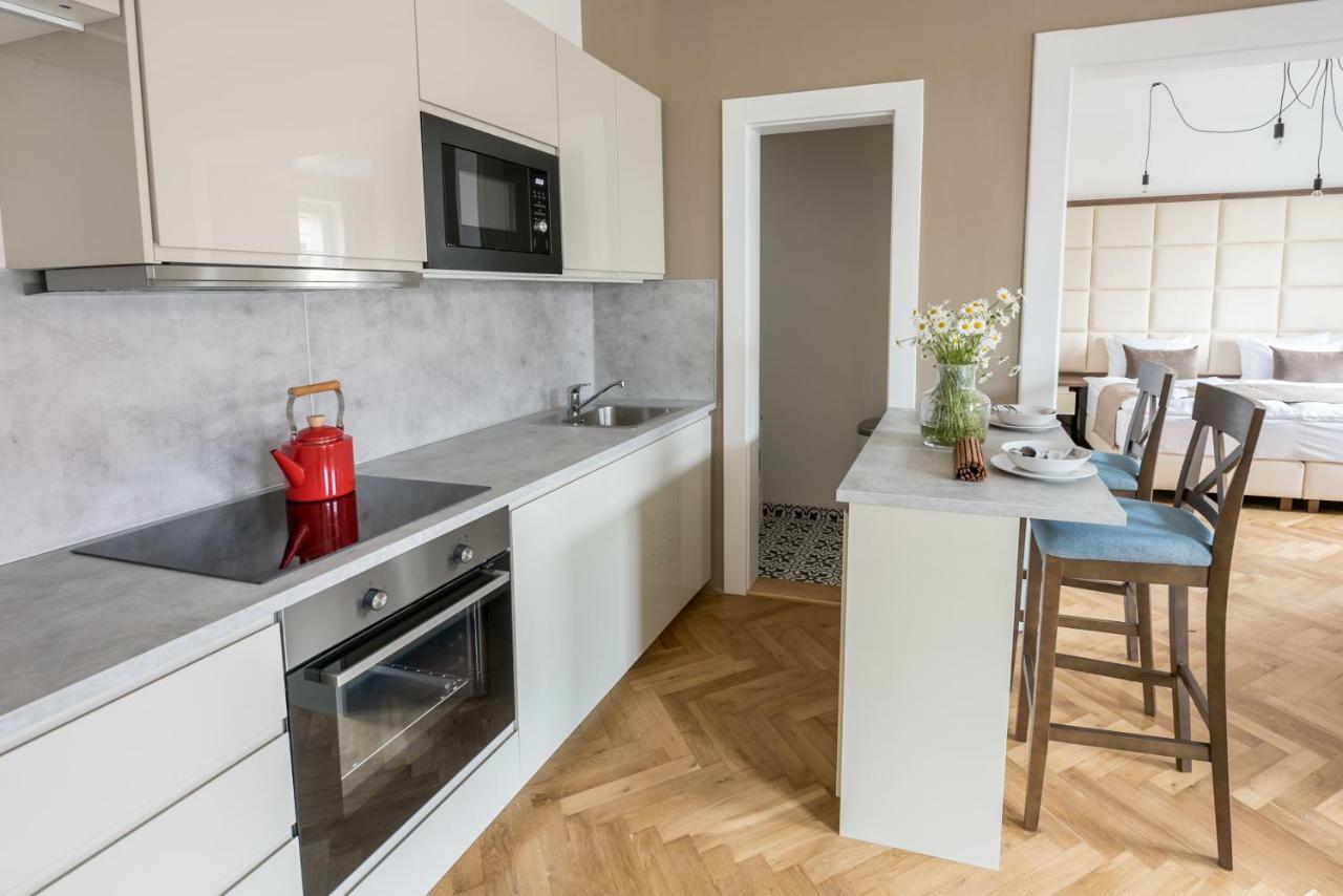 Letna Garden Suites Praga Exterior foto