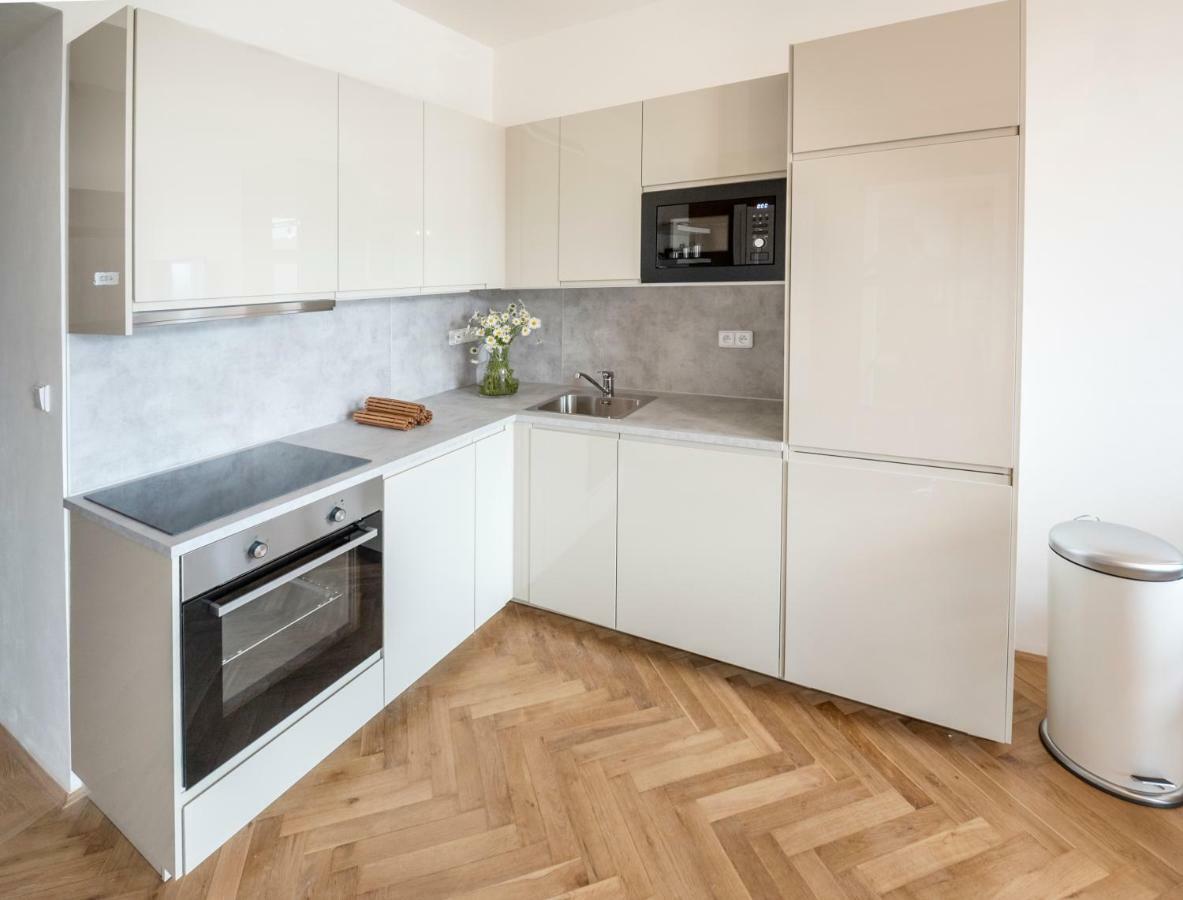 Letna Garden Suites Praga Exterior foto