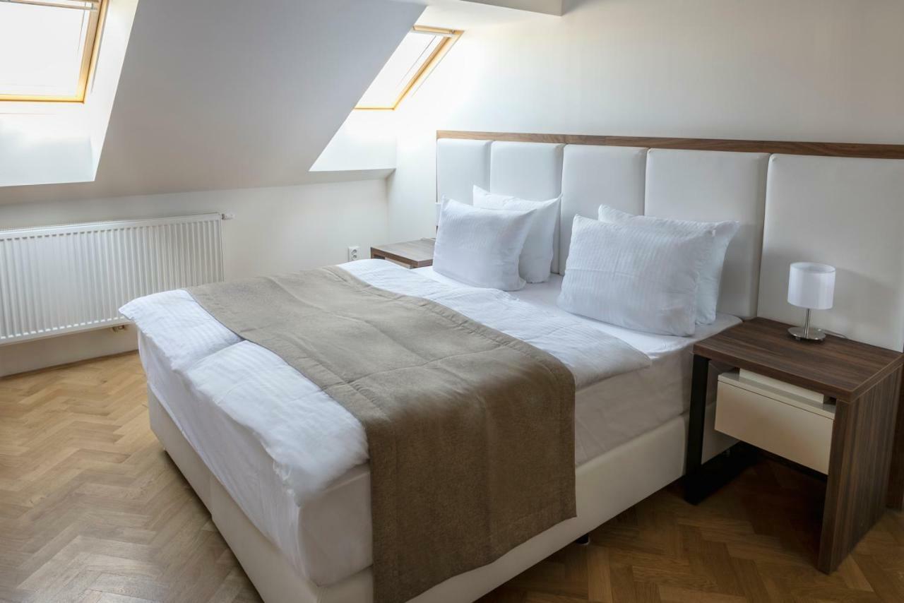 Letna Garden Suites Praga Exterior foto