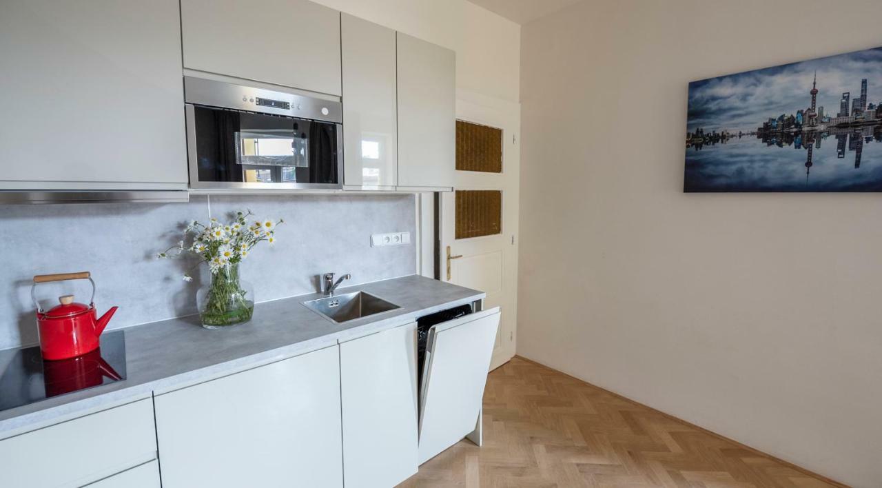 Letna Garden Suites Praga Exterior foto